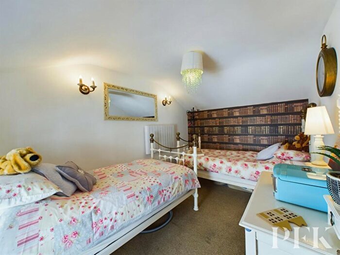 2 Bedroom Cottage For Sale In Garden Lane, Allonby, Maryport, CA15