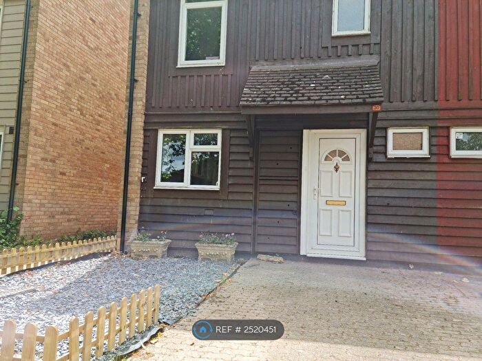 4 Bedroom Terraced House To Rent In Winyates, Orton Goldhay, Peterborough, PE2