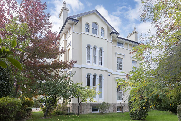 4 Bedroom Apartment To Rent In Hatherley Road, Cheltenham, GL51