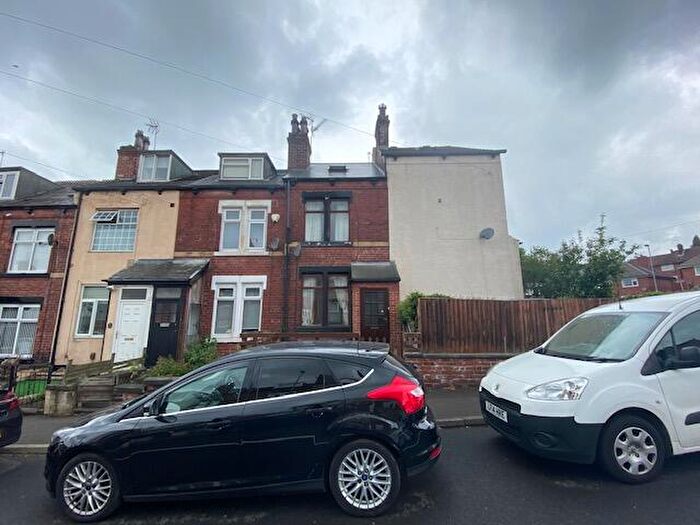 3 Bedroom End Of Terrace House To Rent In Landseer Terrace, Leeds, West Yorkshire, LS13