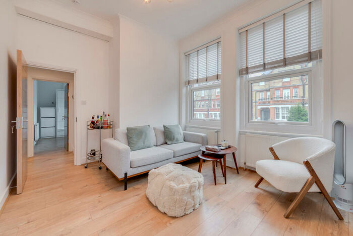 1 Bedroom Flat To Rent In Arkwright Road, Hampstead, NW3