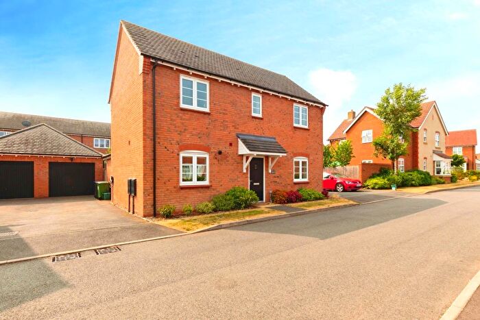 3 Bedroom Detached House For Sale In Norgren Crescent, Shipston-On-Stour, Warwickshire, CV36