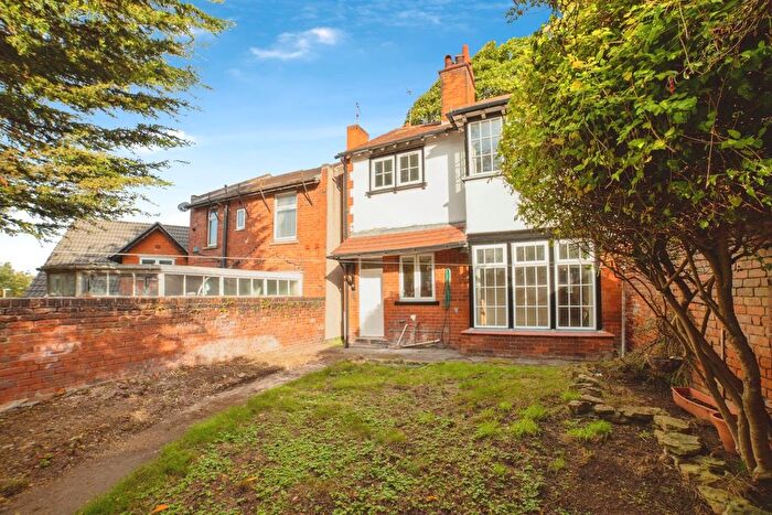 4 Bedroom Detached House For Sale In West Hill Avenue, Mansfield, Nottinghamshire, NG18