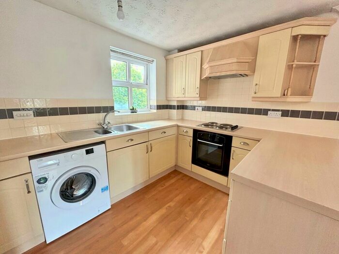 2 Bedroom Apartment To Rent In Harthill Close, Northwich, CW9
