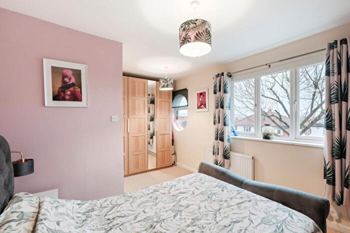 2 Bedroom Semi-Detached House For Sale In Dearmont Road, Longbridge, Birmingham, B31