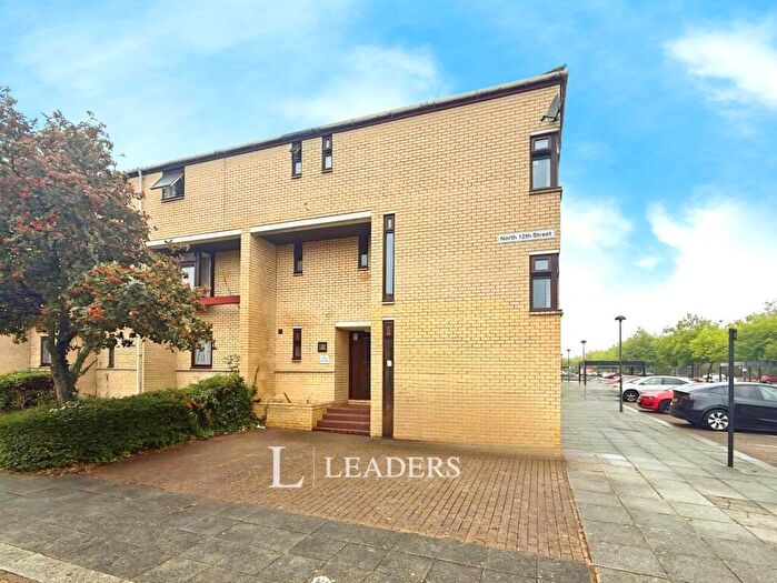 1 Bedroom Apartment For Sale In North Twelfth Street, Milton Keynes, MK9