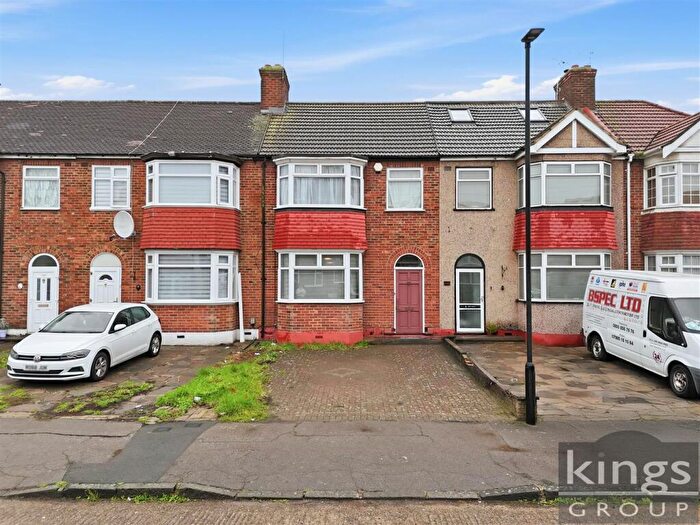 3 Bedroom Terraced House For Sale In Arbour Road, Enfield, EN3