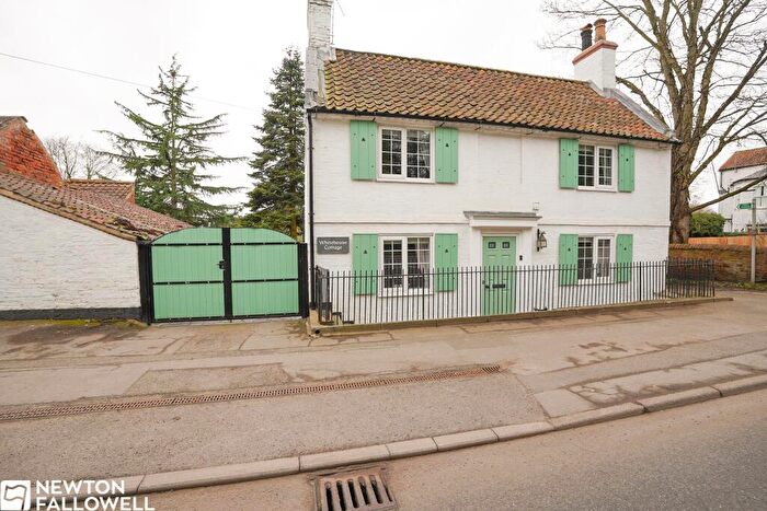 3 Bedroom Detached House For Sale In London Road, Retford, DN22