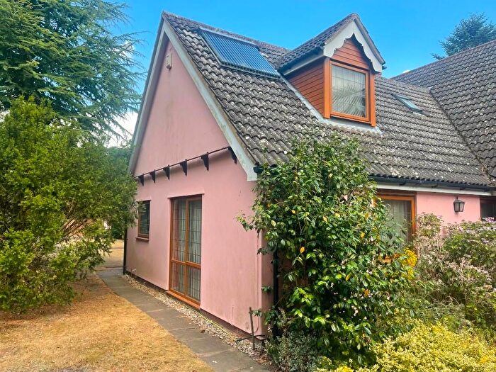 1 Bedroom Flat To Rent In Forest Lane, Ipswich, IP5