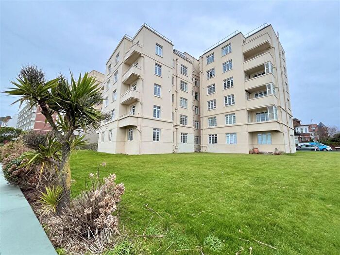 2 Bedroom Flat To Rent In Bedford Avenue, Bexhill-On-Sea, TN40