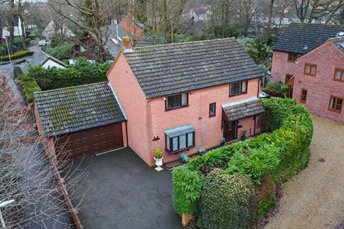 4 Bedroom Detached House For Sale In Baronia Croft, Colchester, CO4