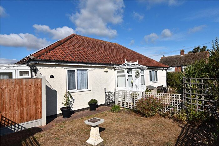 3 Bedroom Bungalow For Sale In Valley Road, Harwich, Essex, CO12
