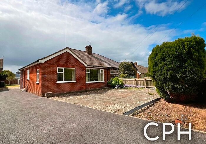 2 Bedroom Semi-Detached Bungalow For Sale In Meadow Drive, East Ayton, YO13