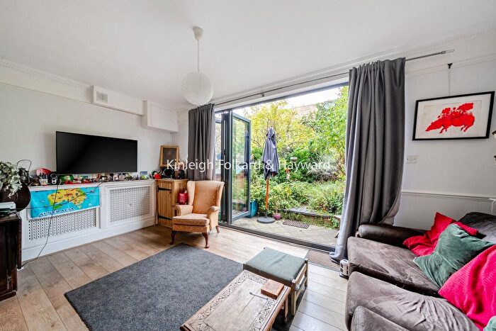 1 Bedroom Flat To Rent In Marlborough Road, Archway, London, N19