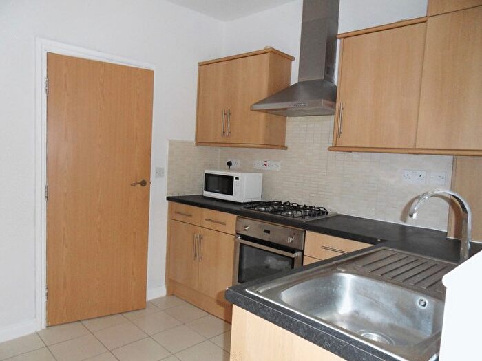 2 Bedroom Flat To Rent In Dagmar Avenue, Wembley, HA9