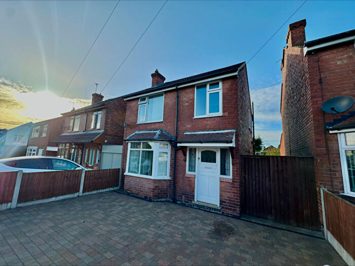 3 Bedroom Detached House To Rent In Elm Grove, Chaddesden, DE21