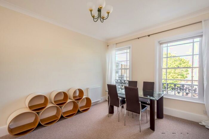 1 Bedroom Apartment To Rent In Milner Square London, N1
