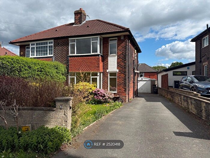3 Bedroom Semi-Detached House To Rent In Green Park Avenue, Halifax, HX3