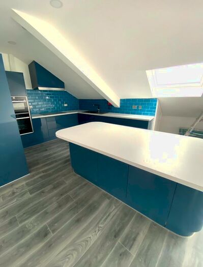 3 Bedroom Apartment To Rent In Bow Road, Bow, Stratford, London, E3