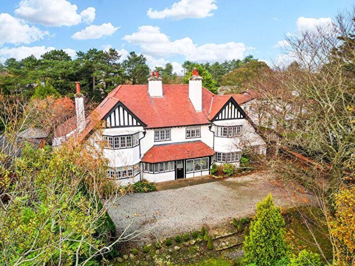 8 Bedroom Detached House To Rent In The Open - Victoria Road, Freshfield - Sleeps, L37