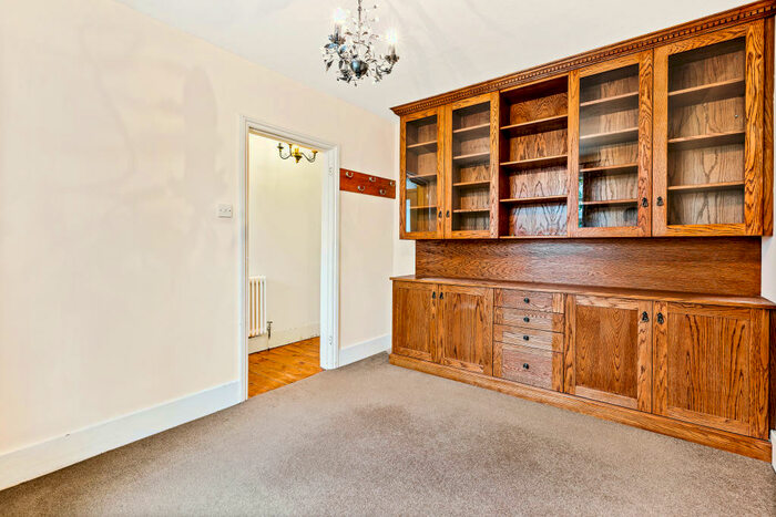3 Bedroom Terraced House For Sale In Ref: Sb - Birkheads Road, Reigate, RH2