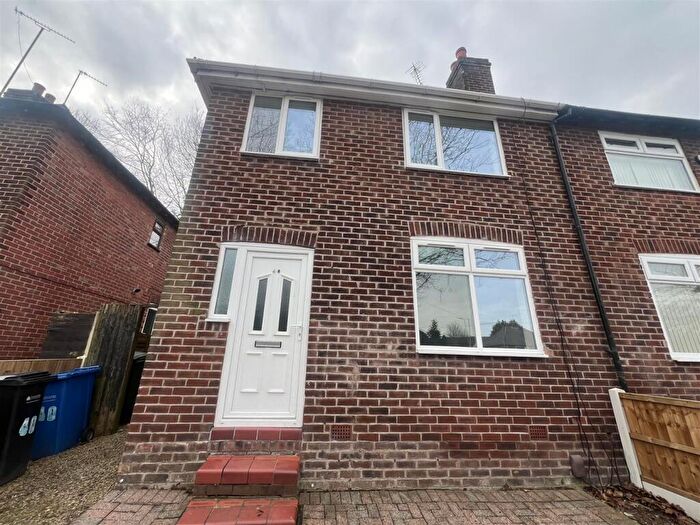 3 Bedroom House To Rent In Hazelwood Road, Hazel Grove, Stockport, SK7