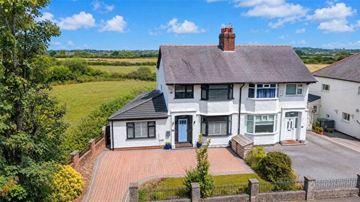 4 Bedroom Semi-Detached House For Sale In Barnston Road, Thingwall, Wirral, CH61