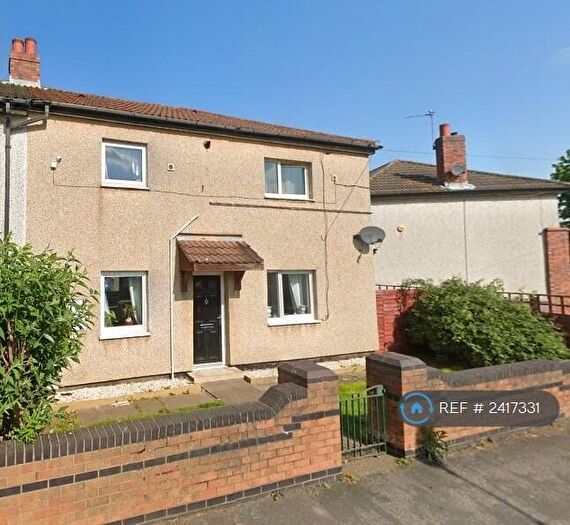 4 Bedroom Semi-Detached House To Rent In Junction Road, Stainforth, Doncaster, DN7