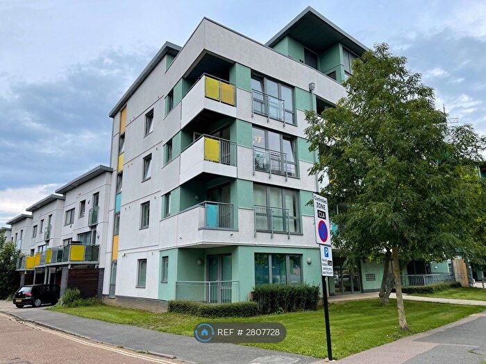2 Bedroom Flat To Rent In Clarence Avenue, London, SW4
