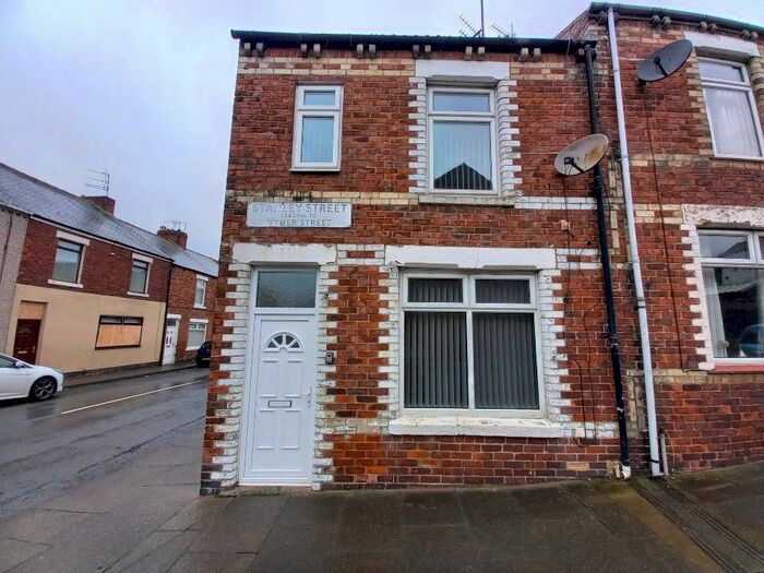 3 Bedroom End Of Terrace House To Rent In Stanley Street, Close House, Bishop Auckland, DL14