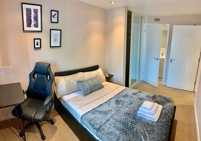 1 Bedroom Flat To Rent In Eastcott Road, Swindon, SN1