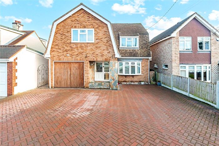 5 Bedroom Detached House For Sale In Shakespeare Avenue, Langdon Hills, Basildon, Essex, SS16