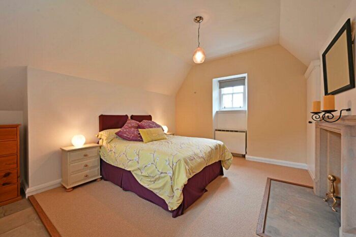 1 Bedroom Character Property For Sale In North Gate House, Formakin Estate, Bishopton, PA7