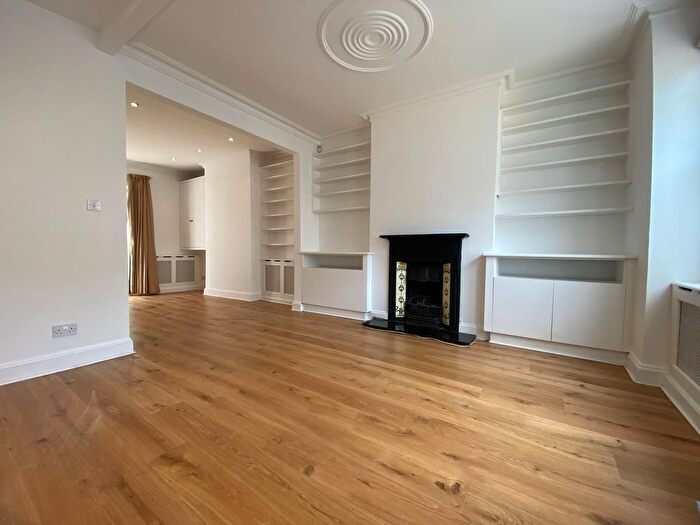 3 Bedroom Terraced House To Rent In Galloway Road, London, W12