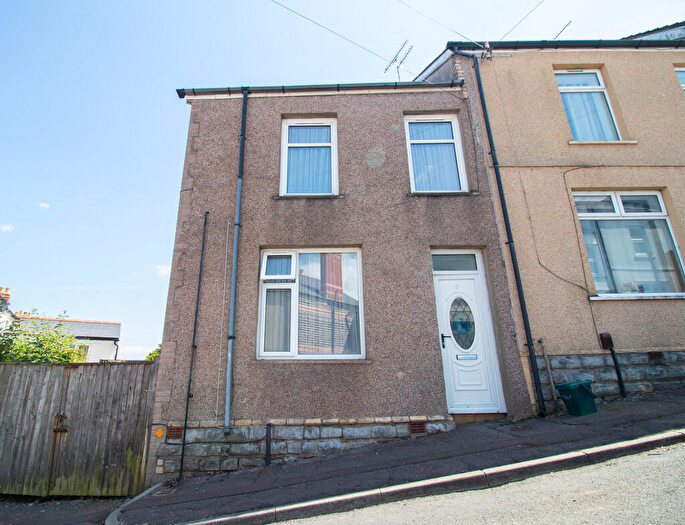 1 Bedroom Apartment To Rent In Cliff Street, Penarth, CF64