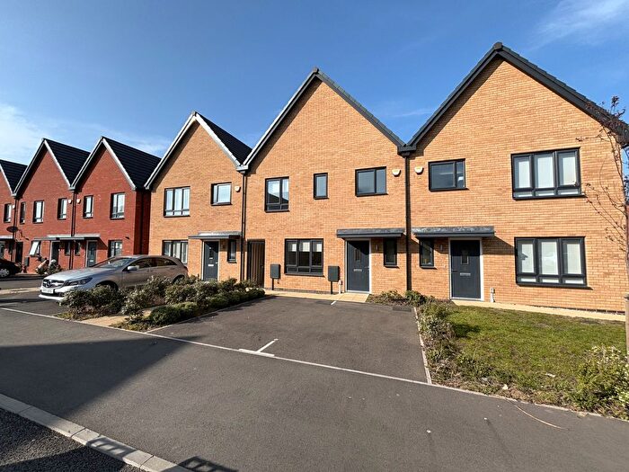 3 Bedroom Terraced House To Rent In Newcourt Road, Great Haddon, PE7