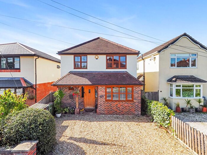 4 Bedroom Detached House For Sale In Allbrook, SO50