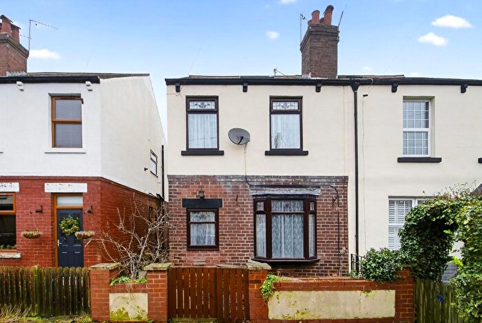 3 Bedroom Semi-Detached House For Sale In Carmires Avenue, Knaresborough, HG5