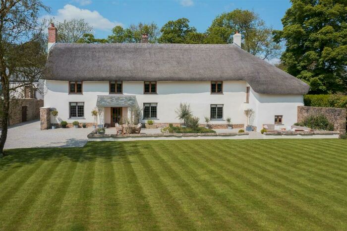 5 Bedroom Detached House For Sale In Spreyton, Crediton, EX17