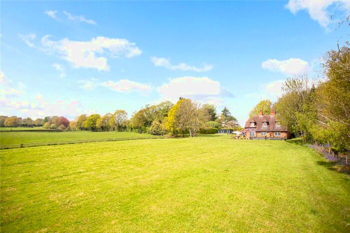 4 Bedroom Detached House For Sale In Sophurst Lane, Matfield, Kent, TN12