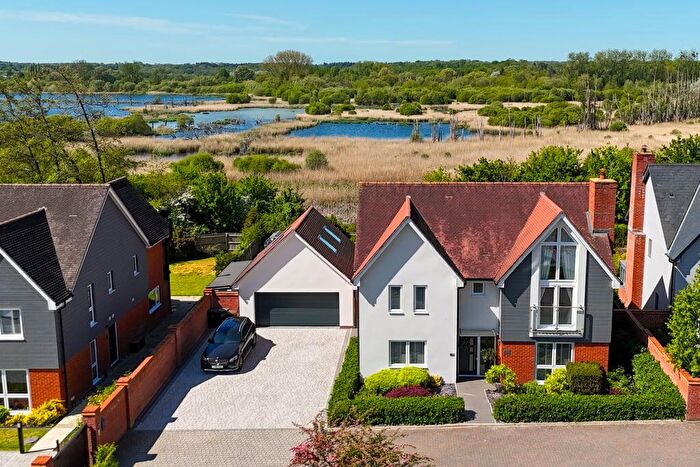 5 Bedroom Detached House For Sale In Oxlease Meadows, Romsey, SO51