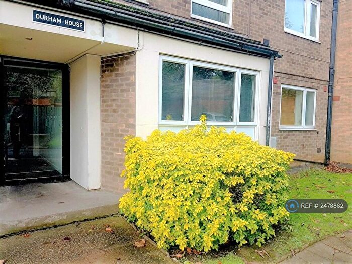 3 Bedroom Flat To Rent In Redcliffe Road, Nottingham, NG3