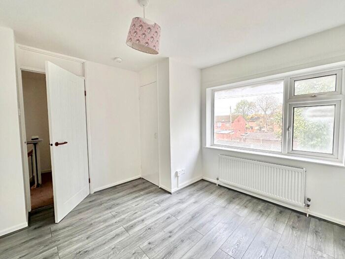 2 Bedroom Terraced House For Sale In Sixth Avenue, Bolton, Greater Manchester, BL3