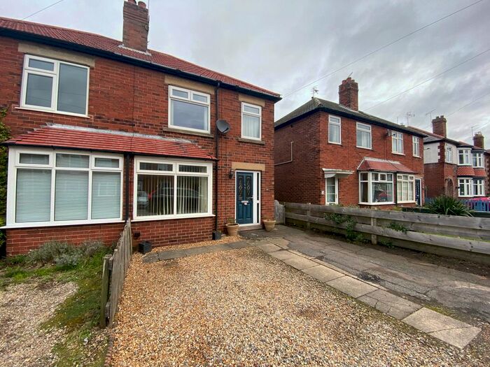 2 Bedroom Semi-Detached House To Rent In Danum Avenue, Thirsk, North Yorkshire, YO7