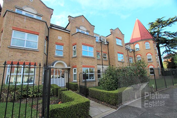 2 Bedroom Flat To Rent In Salmons Brook House, Windmill Hill, Enfield, EN2