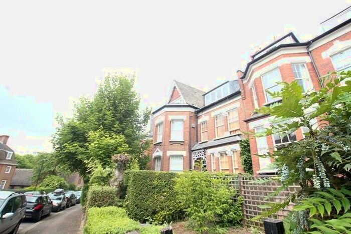 Studio To Rent In Church Crescent, Muswell Hill, N10