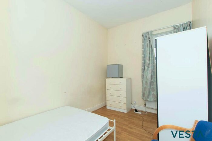 6 Bedroom Terraced House For Sale In Lacey Street, Widnes, WA8