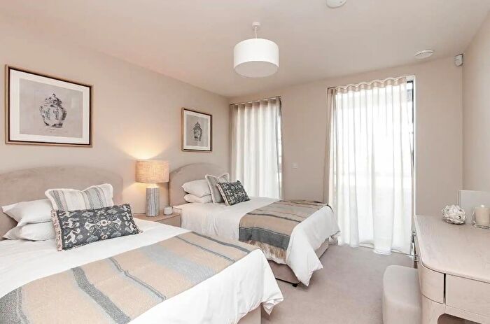3 Bedroom Apartments For Sale In The Cambourne, The Residences At Kings Hall, Belfast, BT9