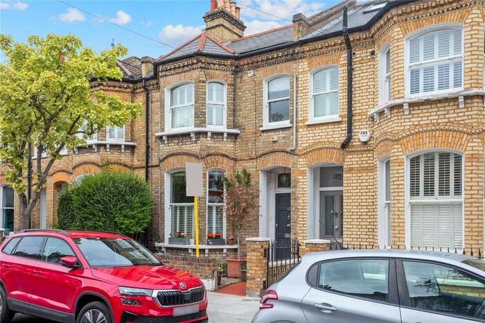 3 Bedroom Terraced House To Rent In Haldon Road, London, SW18