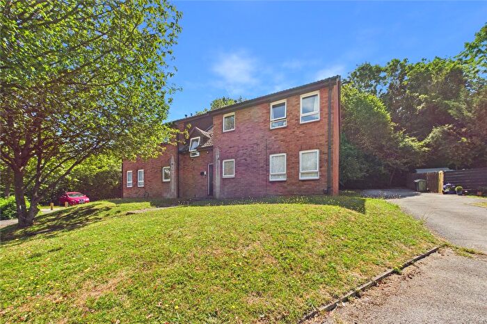 1 Bedroom Studio To Rent In Berkeley Drive, Basingstoke, Hampshire, RG22